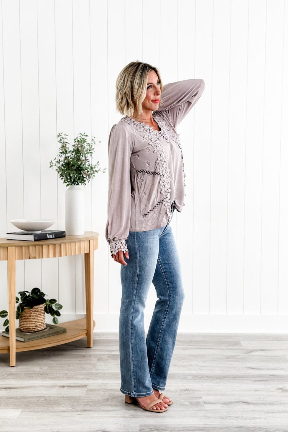 High-Waisted Sculpting Jeans FitCurve™