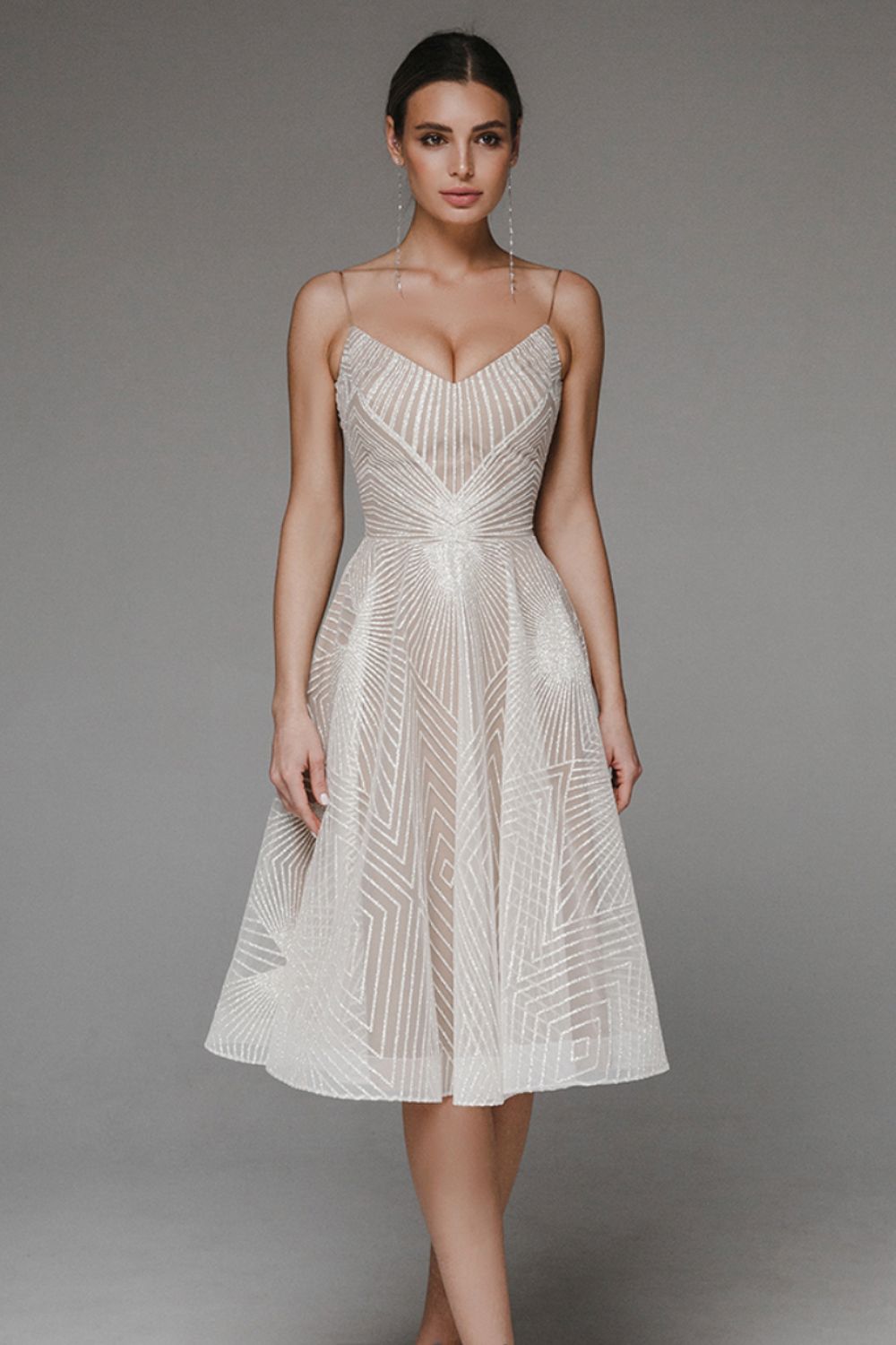 Velia | Elegant and Sparkling Midi Dress