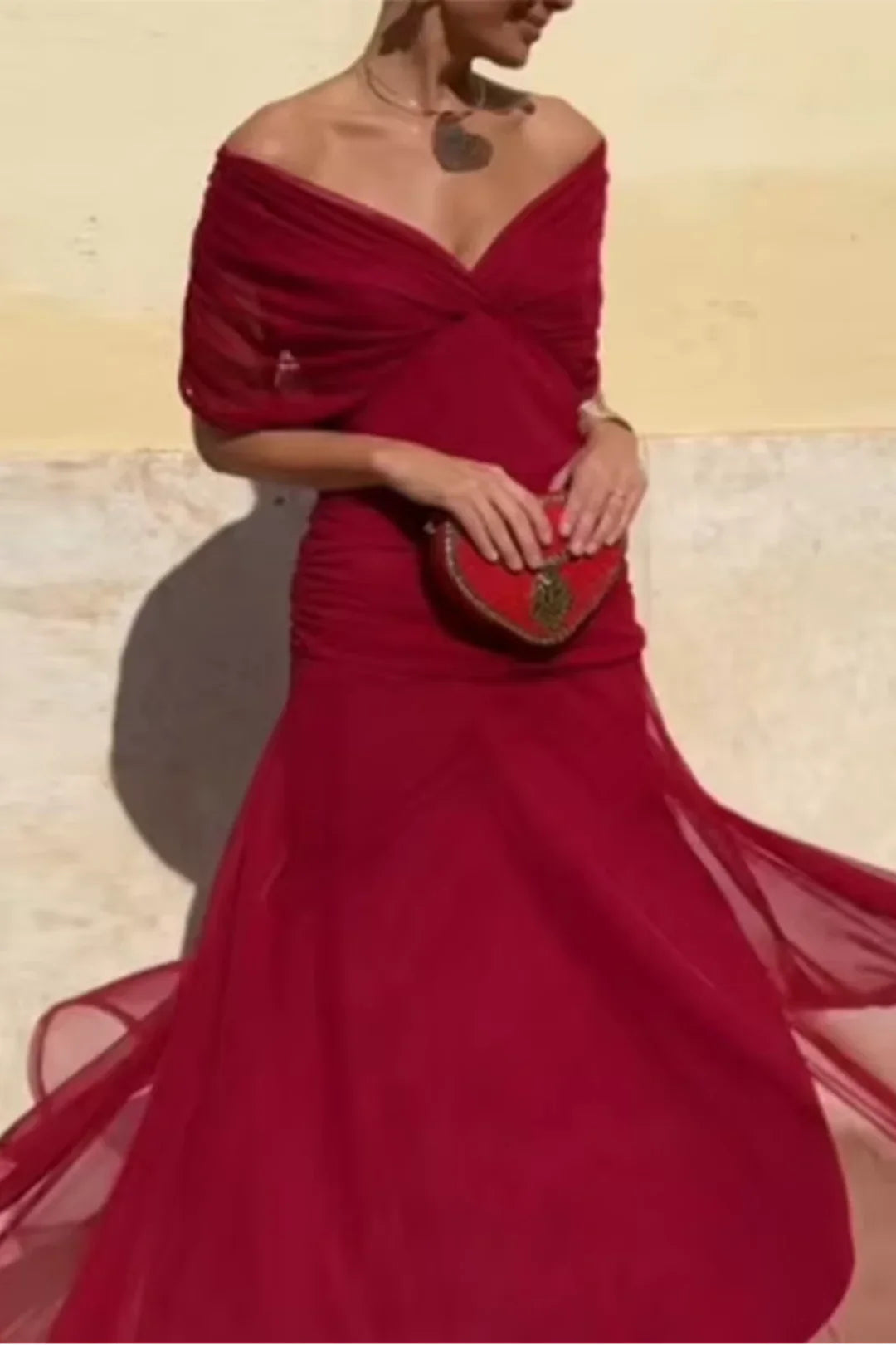 ISABELLA | Elegant Maxi Dress with Flattering Waist and Timeless Class