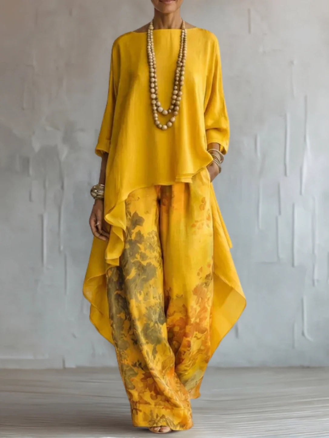 Ginevra | Asymmetrical Fluid Floral Set