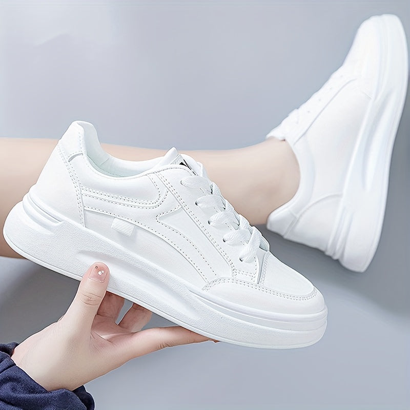 Chic White Sneakers Lightweight Comfort