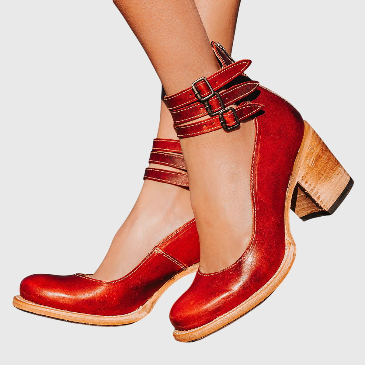 Antea | Vintage Refined Pumps