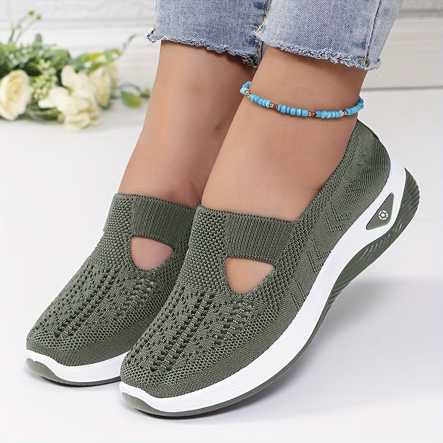 Easy-to-wear sports shoes, stable comfort