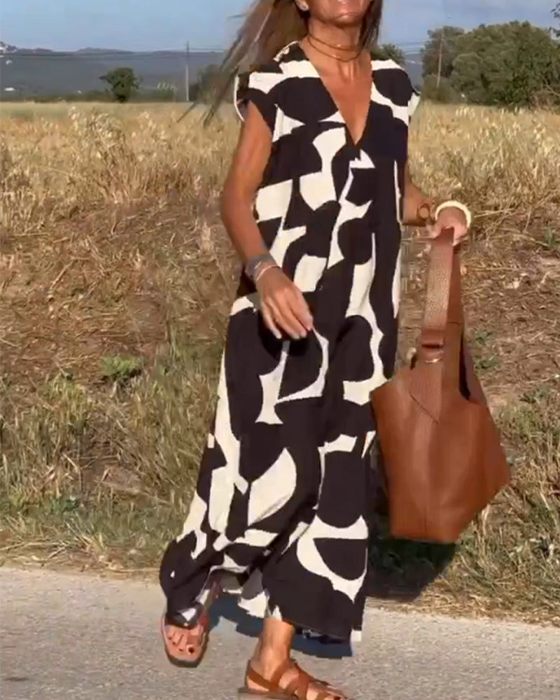 NAOMI | Long Printed Dress with V-Neck and Flared Fit for a Vacation Look
