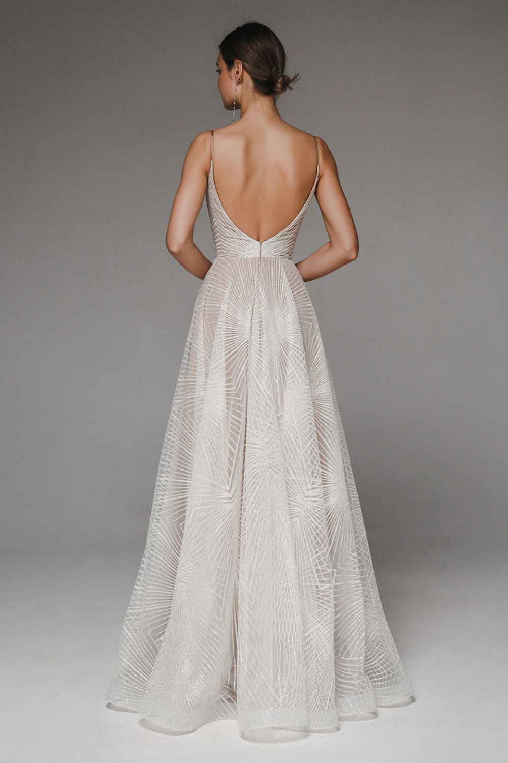 Velia | Elegant and Sparkling Midi Dress