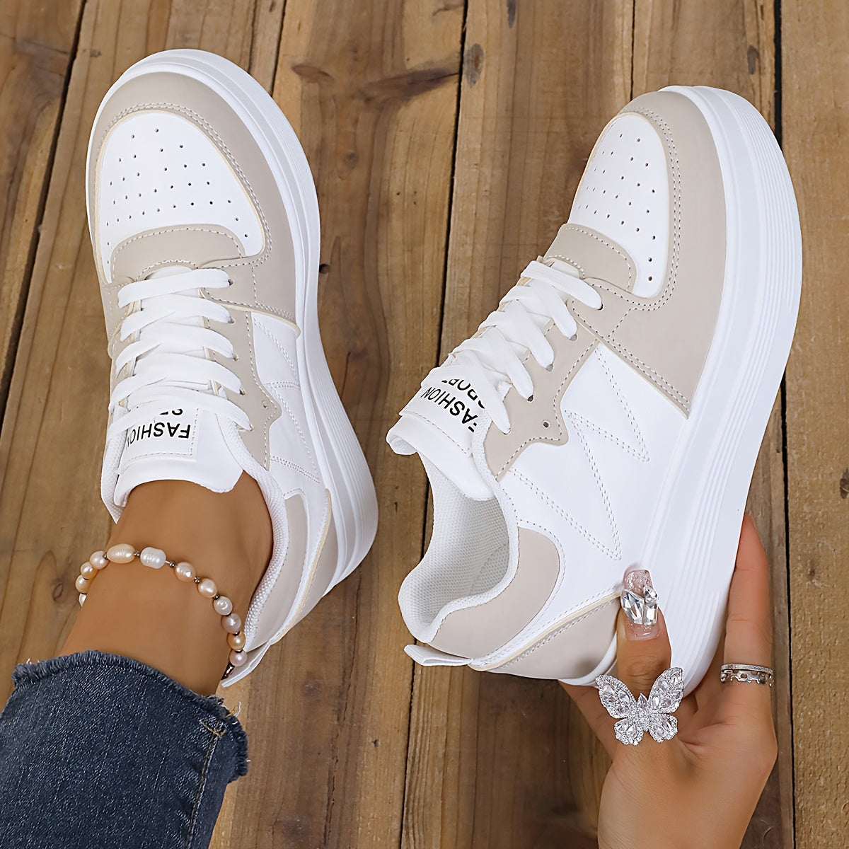 Chloé | Elegant Sneakers with Platform