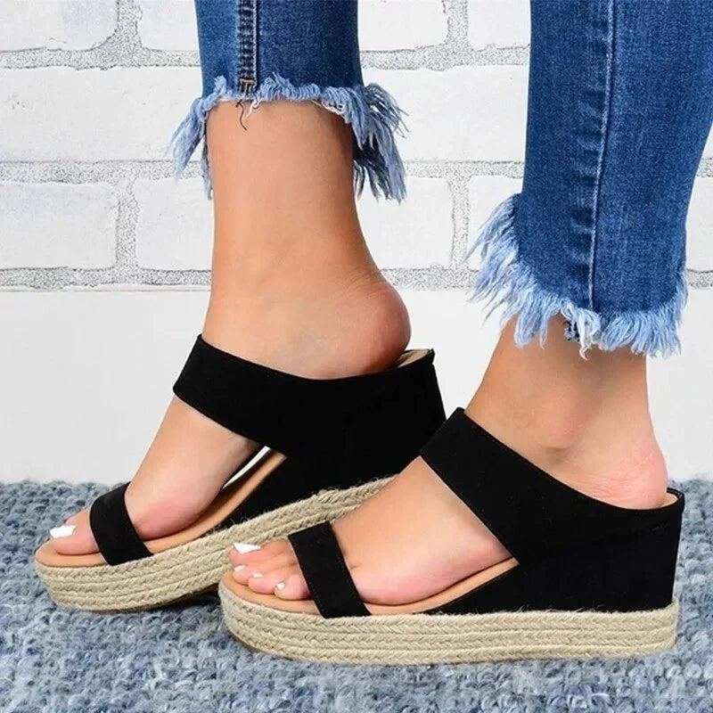 Mira Sandals Sand