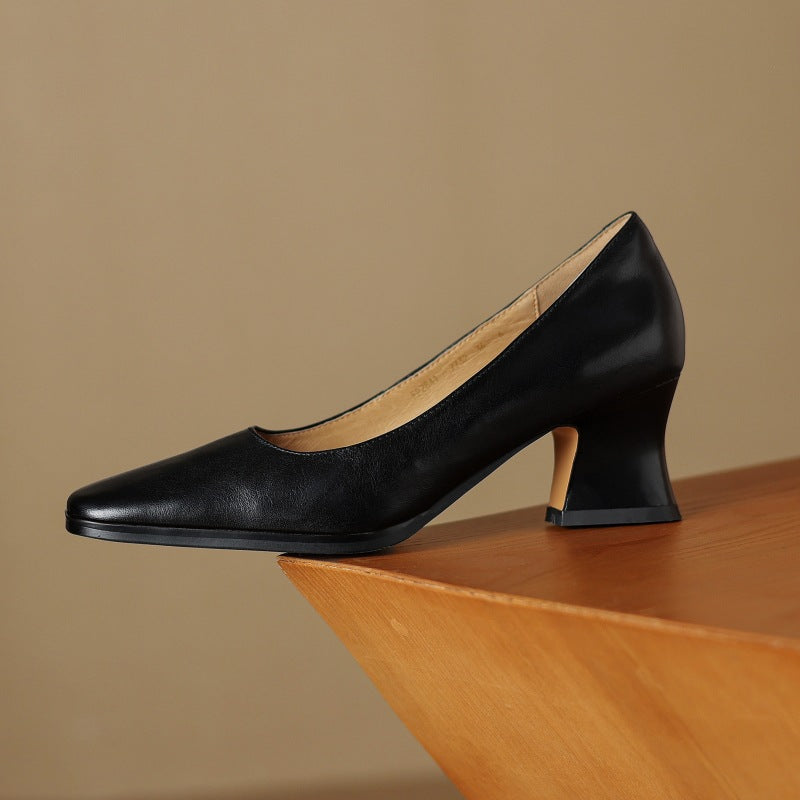 Square-Toed Leather Ankle Boots Oriel