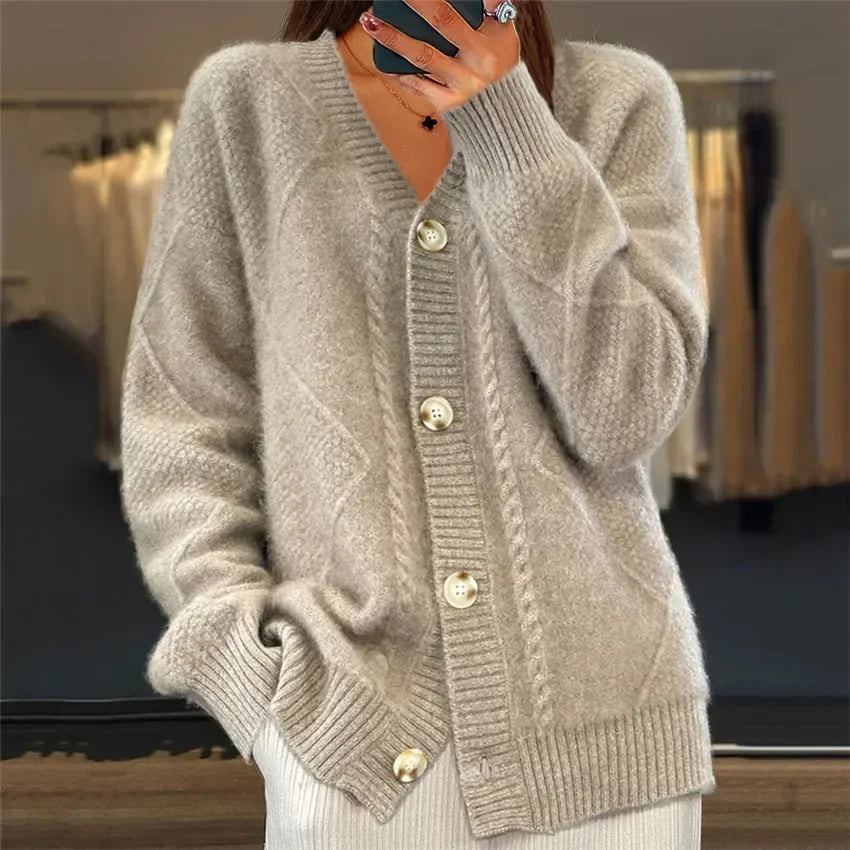 Lena Women's Cardigan – Soft Buttoned Cardigan with Elegant Long Sleeves