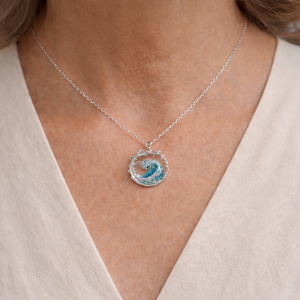 Mila | Necklace with Ocean Wave for Timeless Elegance and Daily Refinement