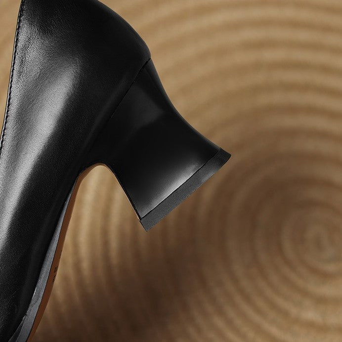 Square-Toed Leather Ankle Boots Oriel