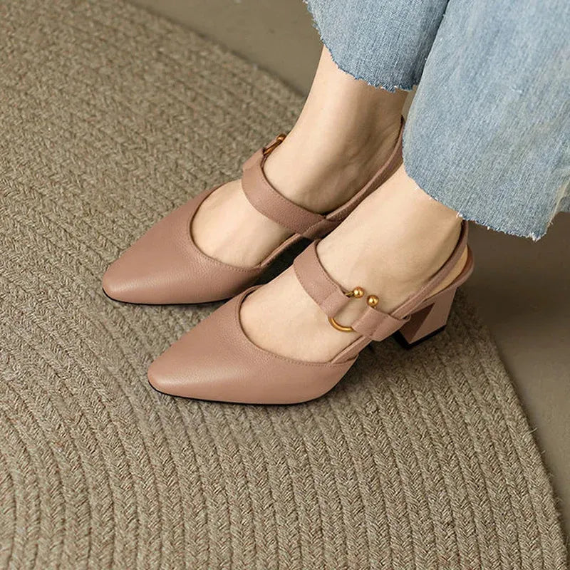 Divina | Elegant Heel