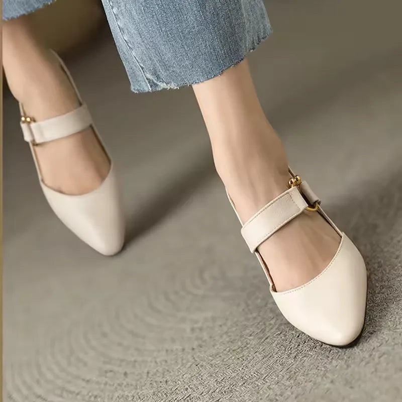 Divina | Elegant Heel