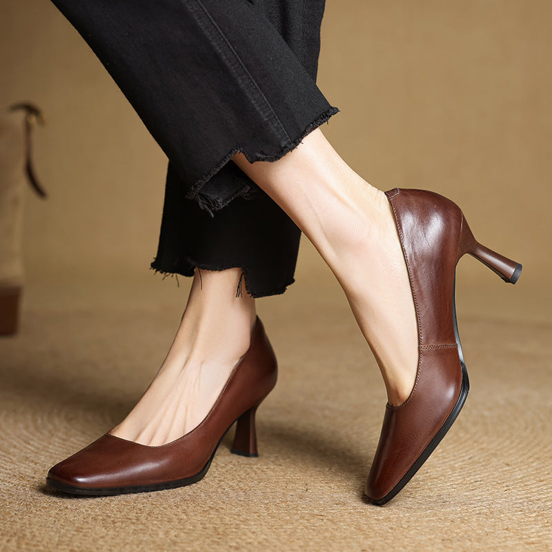 Elviera Leather Pumps