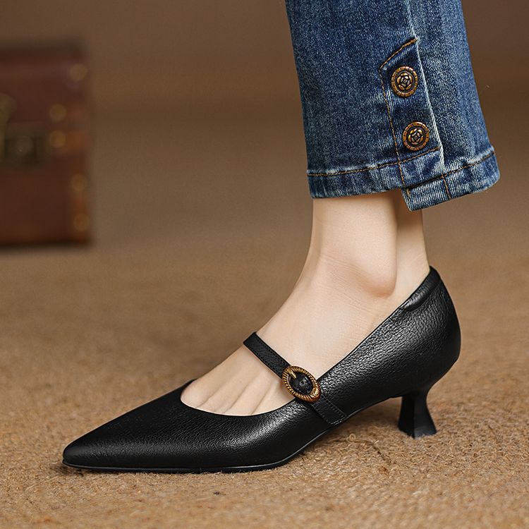 Eloria Leather Kitten Heels