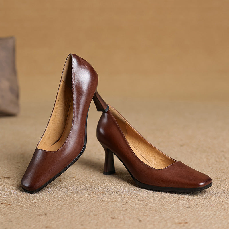 Elviera Leather Pumps