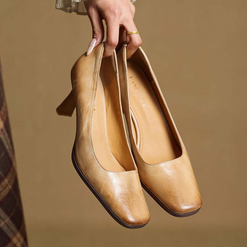 Elviera Leather Pumps
