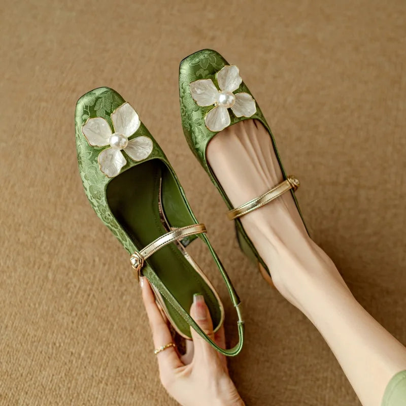Elegant Stylish Pumps
