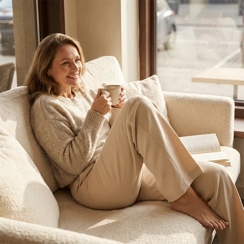 ELINORA | Chic high-waisted trousers with a flattering fit for work and elegant moments