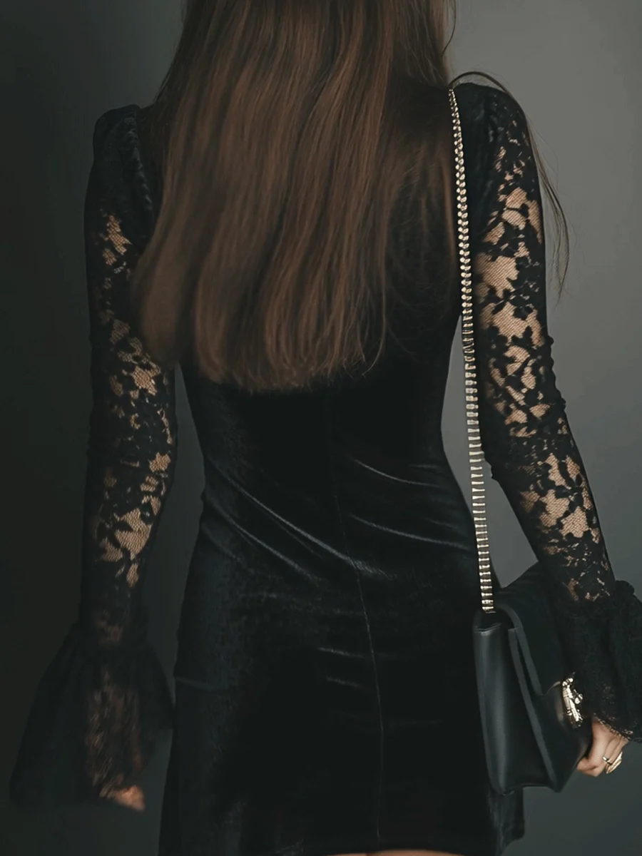 Lunori™ | Velvet and Lace Mini Dress Luna
