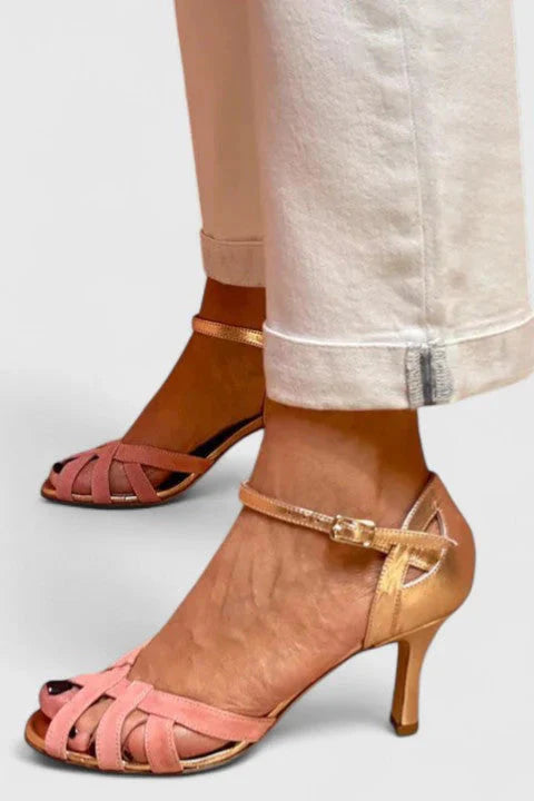 DANARIAH™ SIGNATURE COMFORT PUMPS