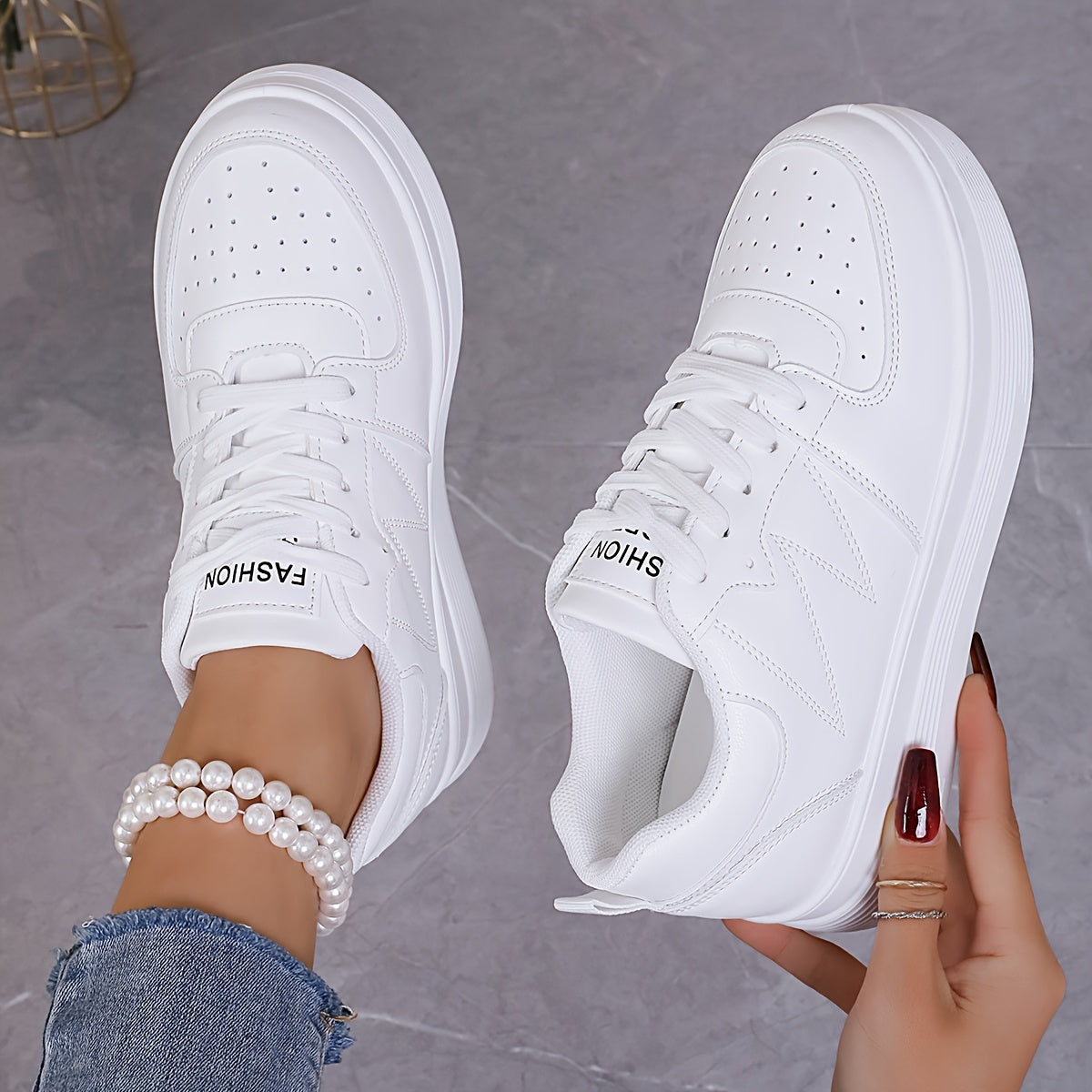 Chloé | Elegant Sneakers with Platform