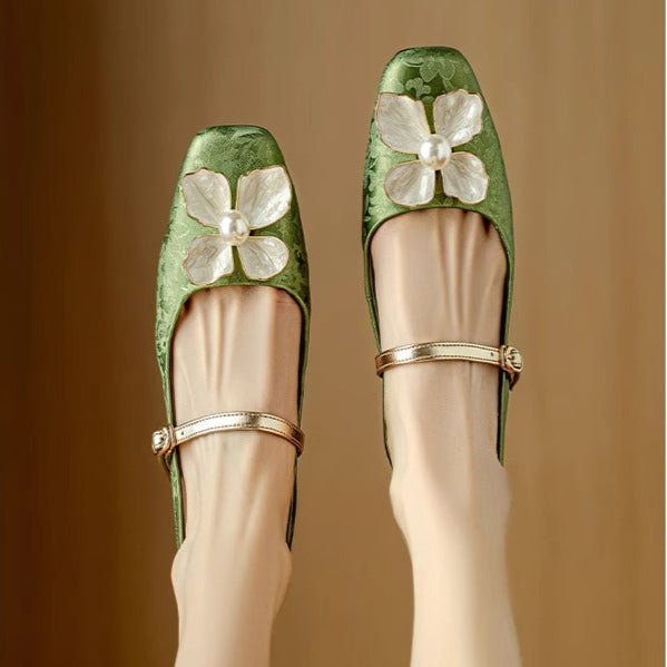 Elegant Stylish Pumps
