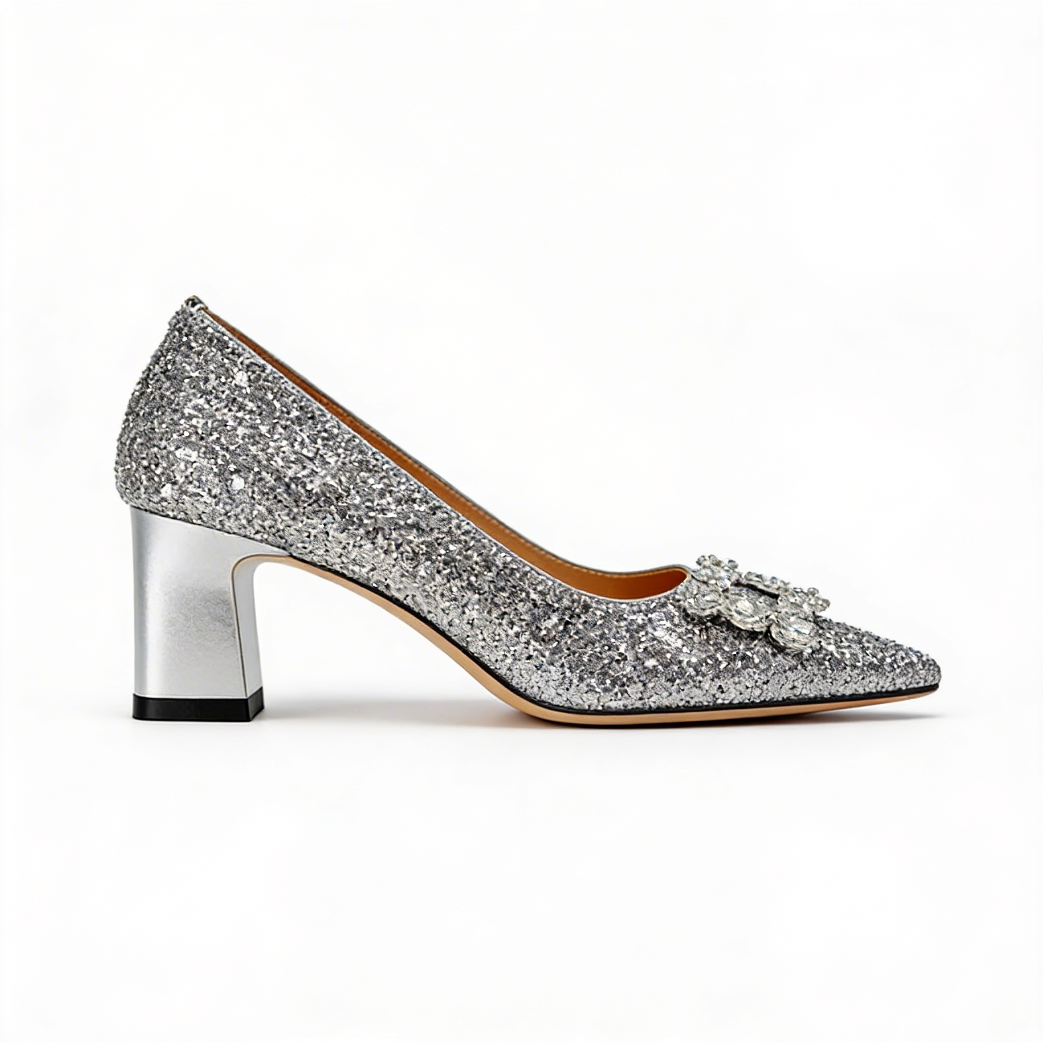 Magdalena | Orthopedic member with brocade (or "with brocade")