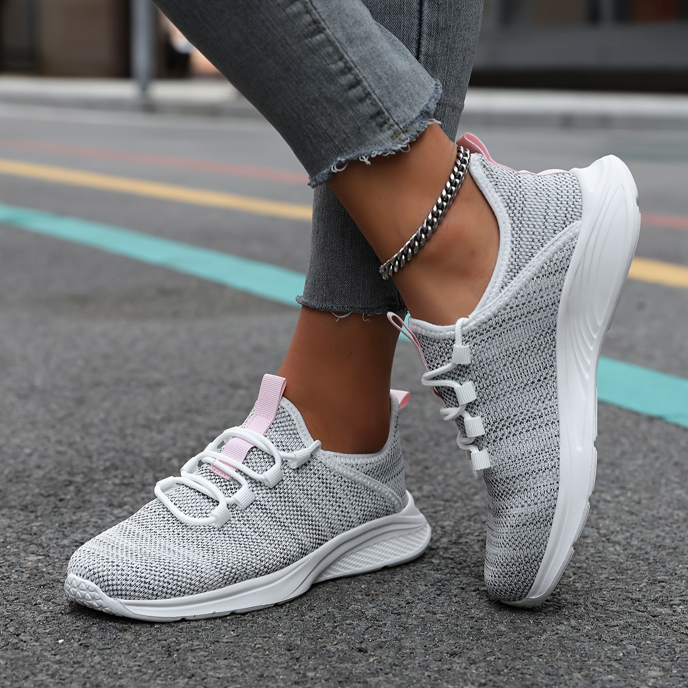 Ultra-lightweight and breathable sneakers
