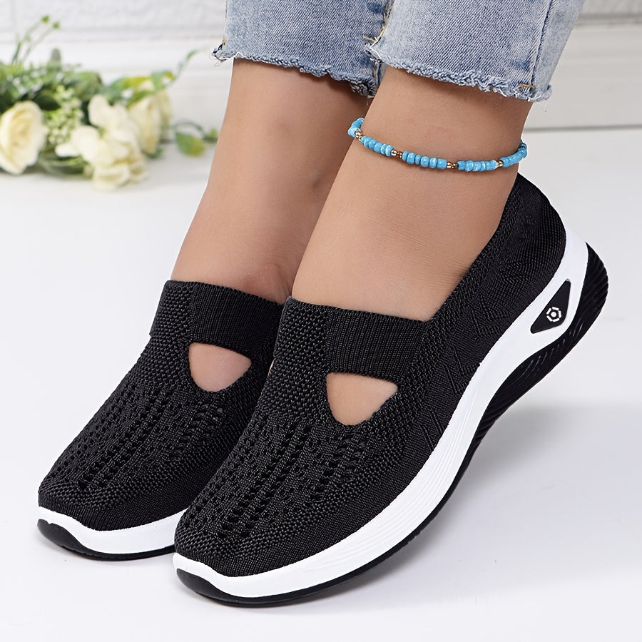 Easy-to-wear sports shoes, stable comfort