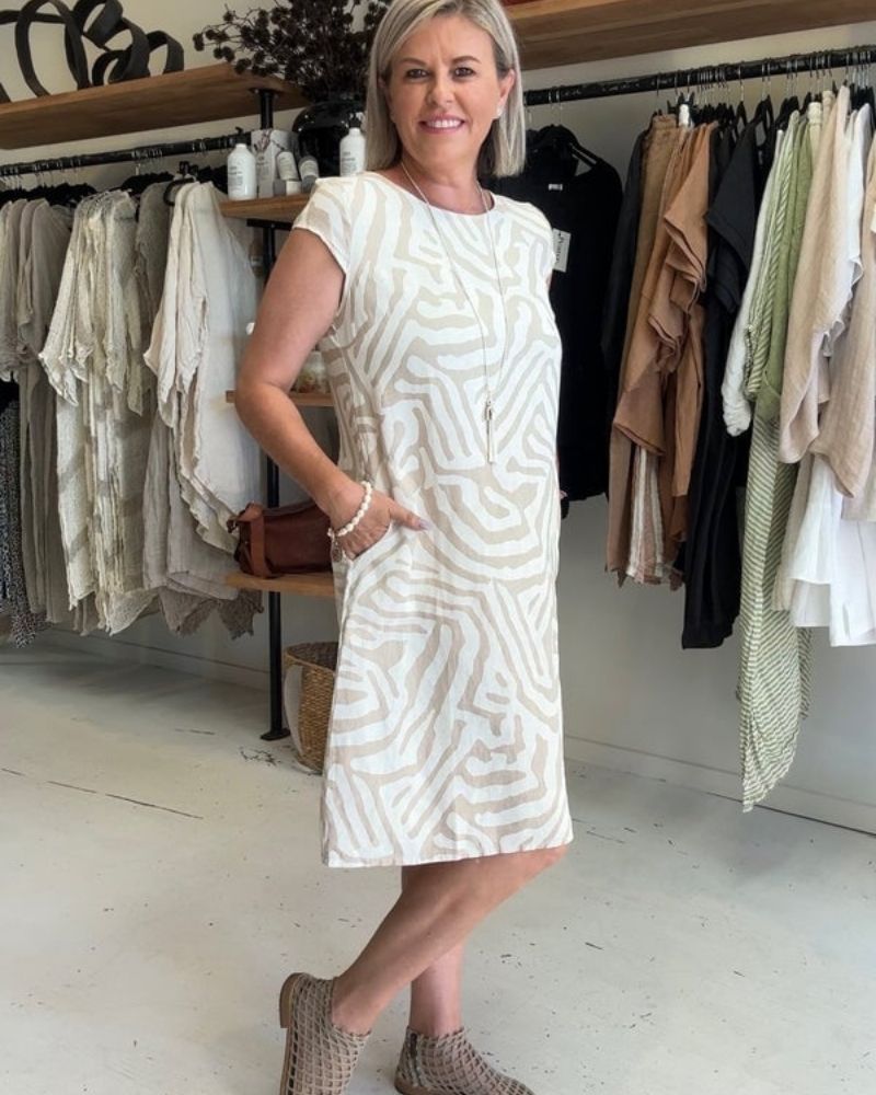 SABRINA | Light Summer Dress with Modern Print for Comfort and Everyday Style