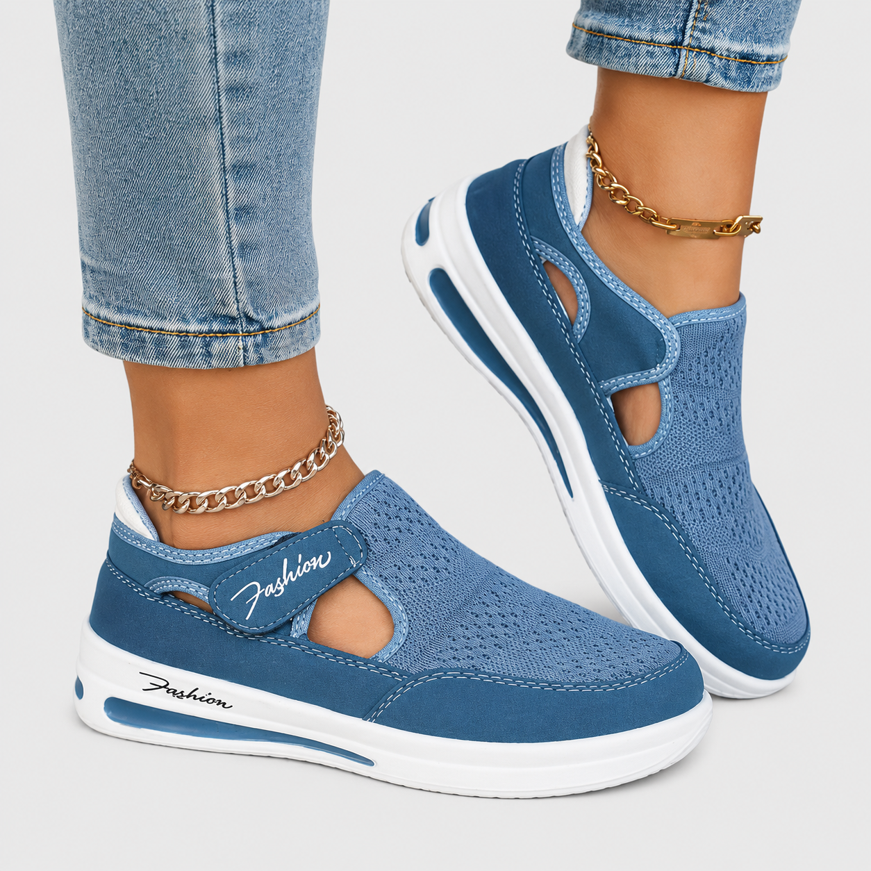 Breathable Slip-On Sneakers with Stable Comfort