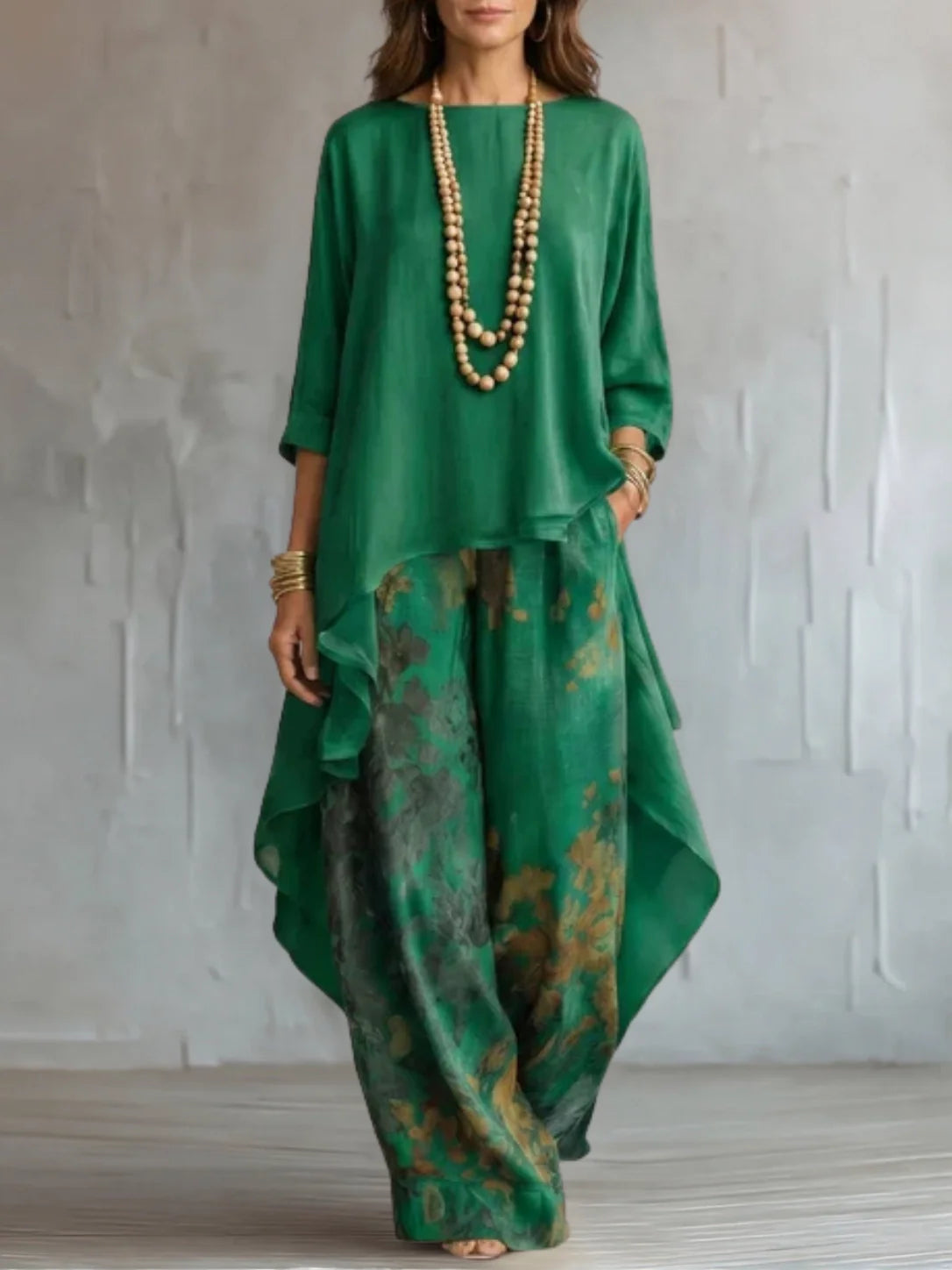 Ginevra | Asymmetrical Fluid Floral Set