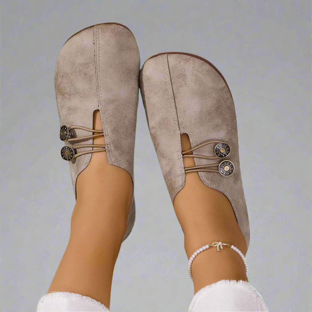 EMILIA | Comfortable and Elegant Slippers for Every Day