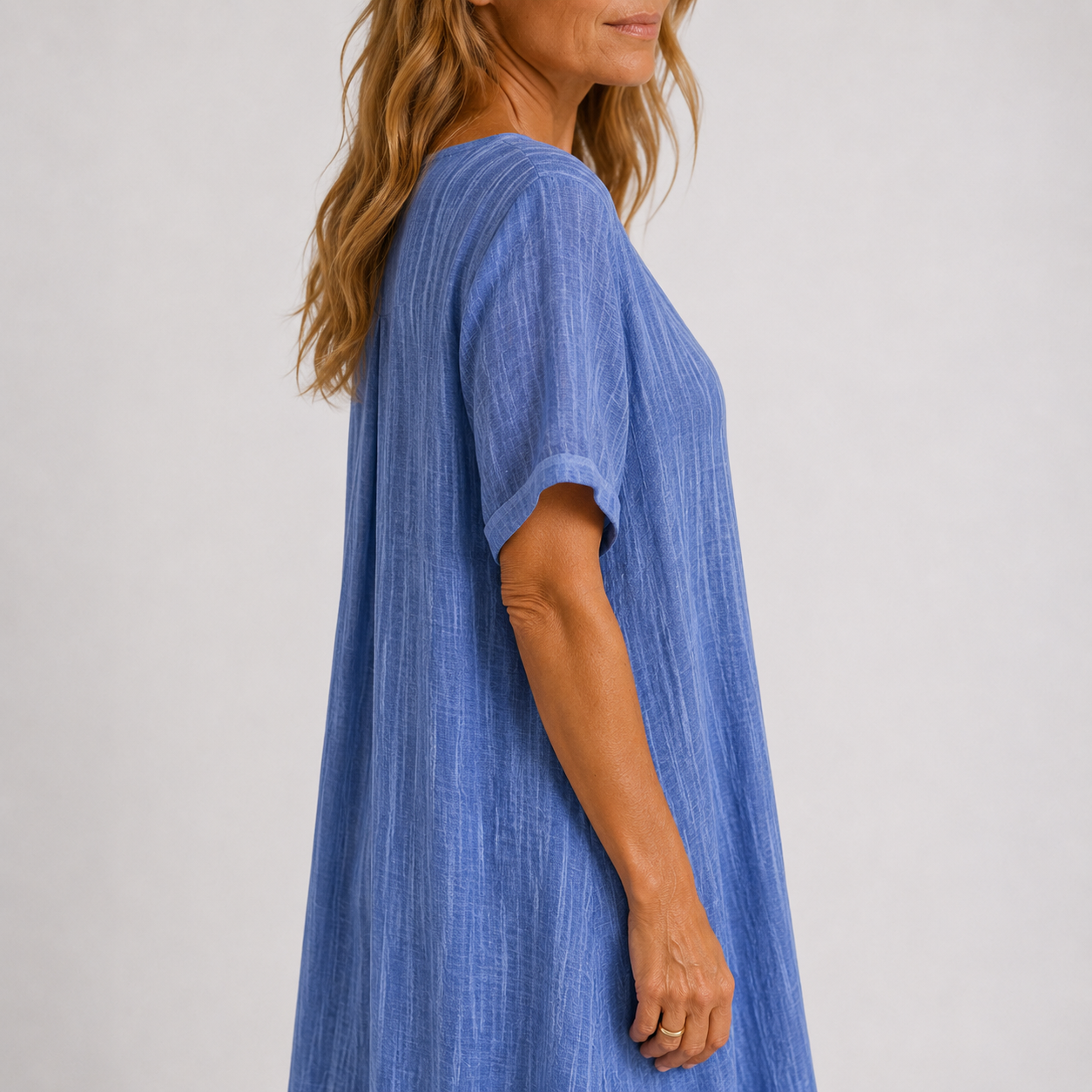 CORA | Green Flowy Maxi Dress with Short Sleeves