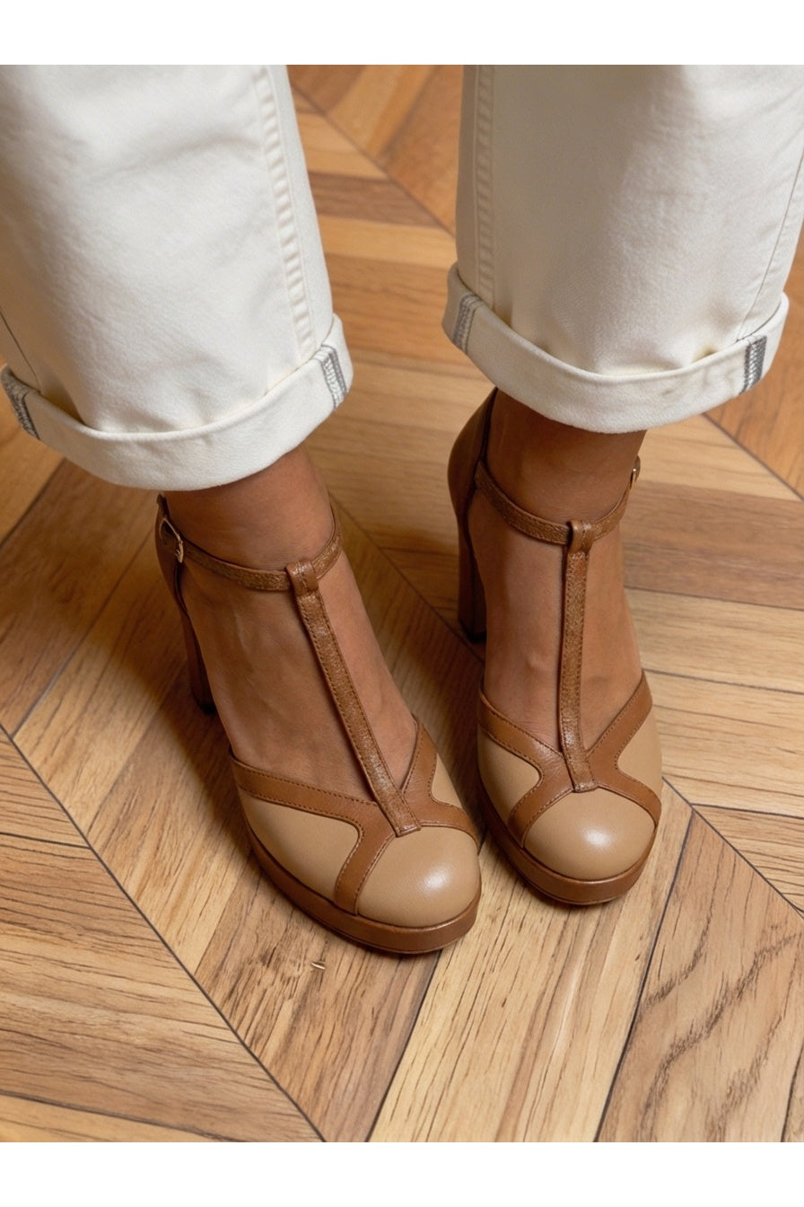 NADIA™ CHIC VINTAGE LINE PUMPS