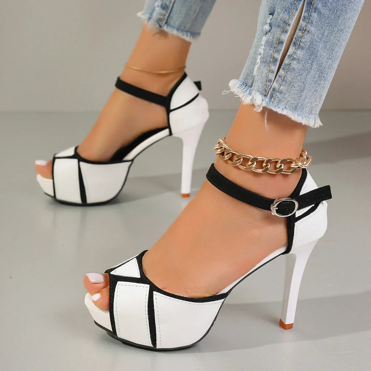 ELEGANT REAL LEATHER HEELS
