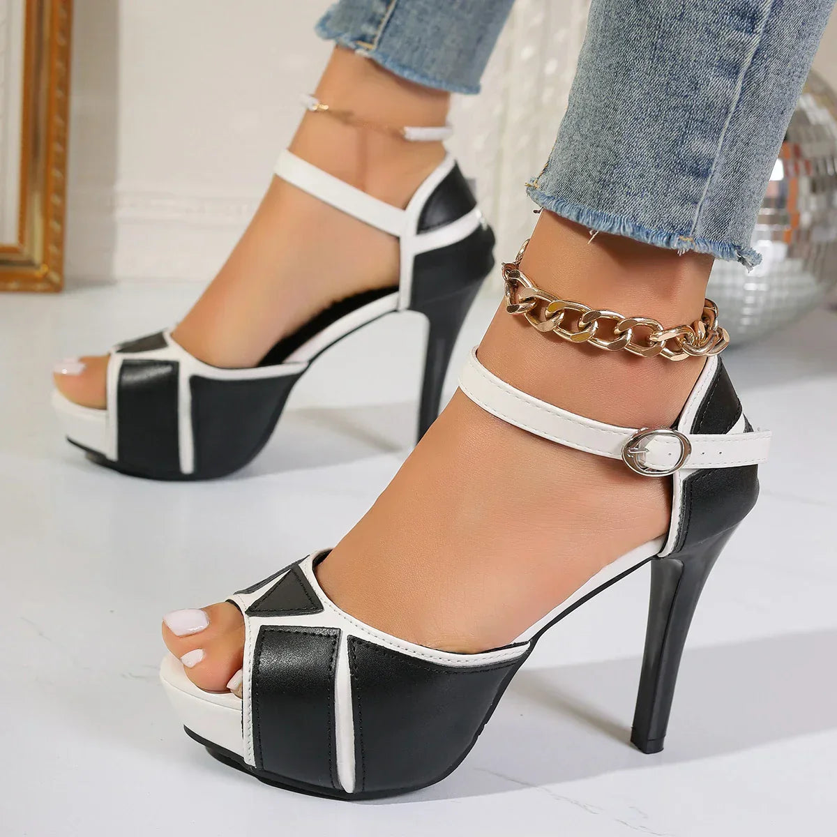 ELEGANT REAL LEATHER HEELS