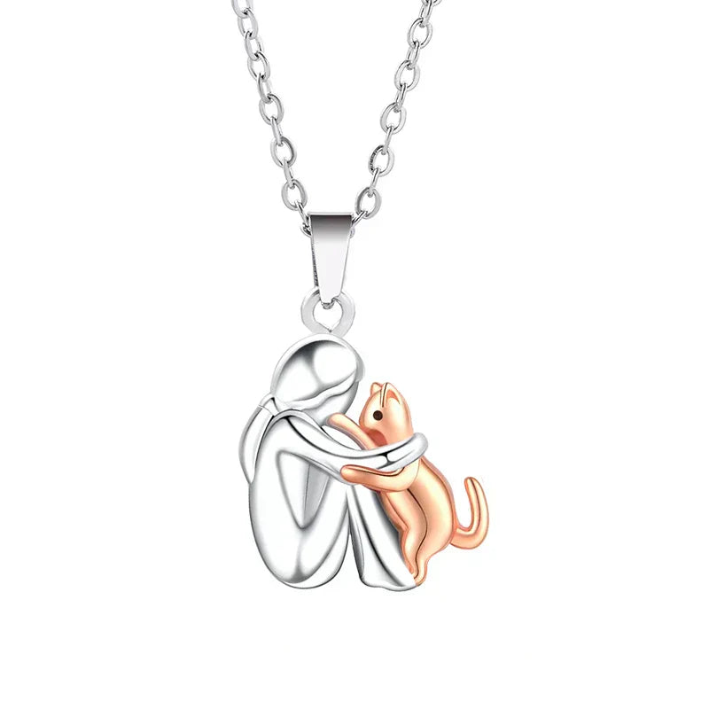 LadiVania™ | Hanger with Cat in Gold or Rose Color – Loving Connection in a Timeless Jewelry Piece