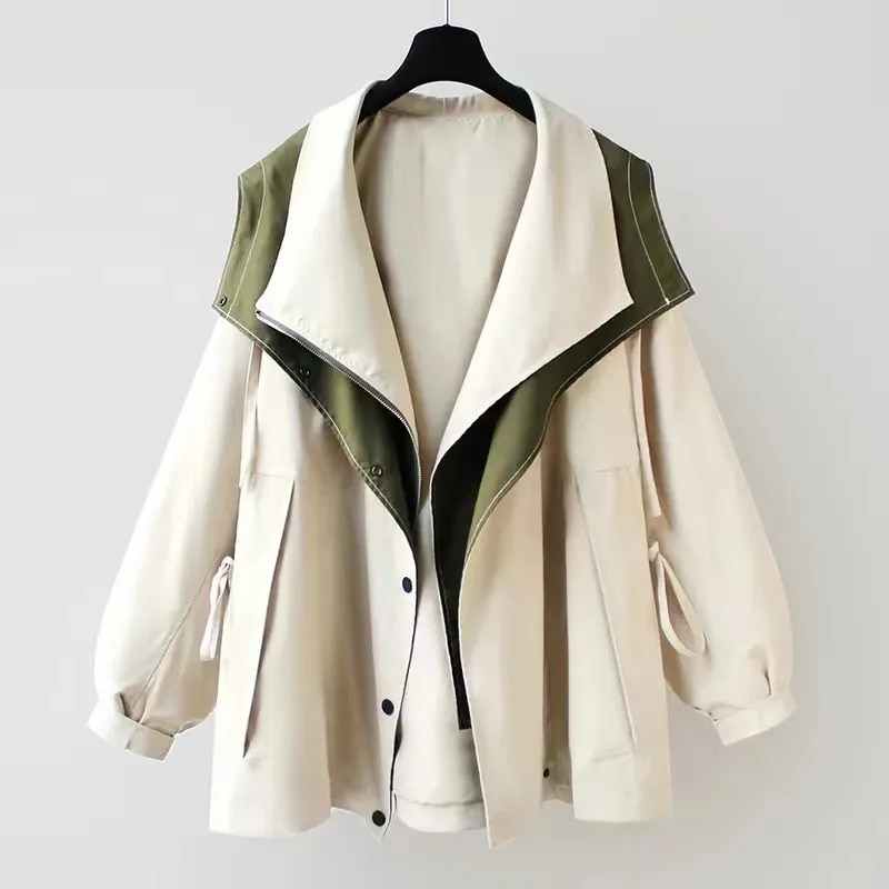 Alva – Elegant jacket with protection against bad weather and wind