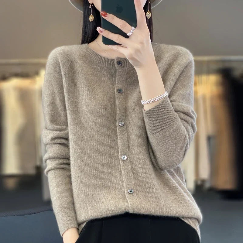 Vera | Buttoned Cardigan