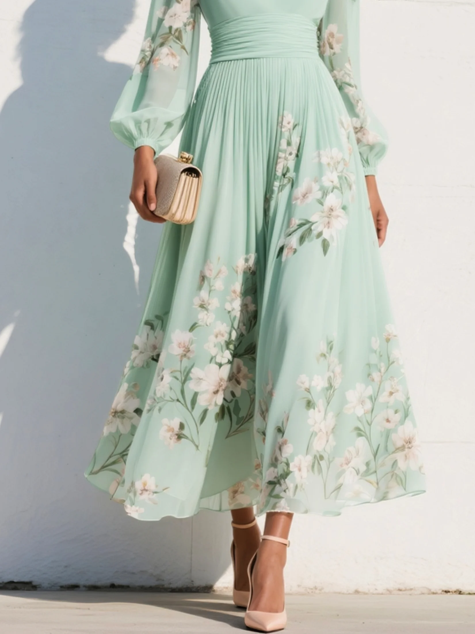 Cisella | Light Green Floral Midi Dress