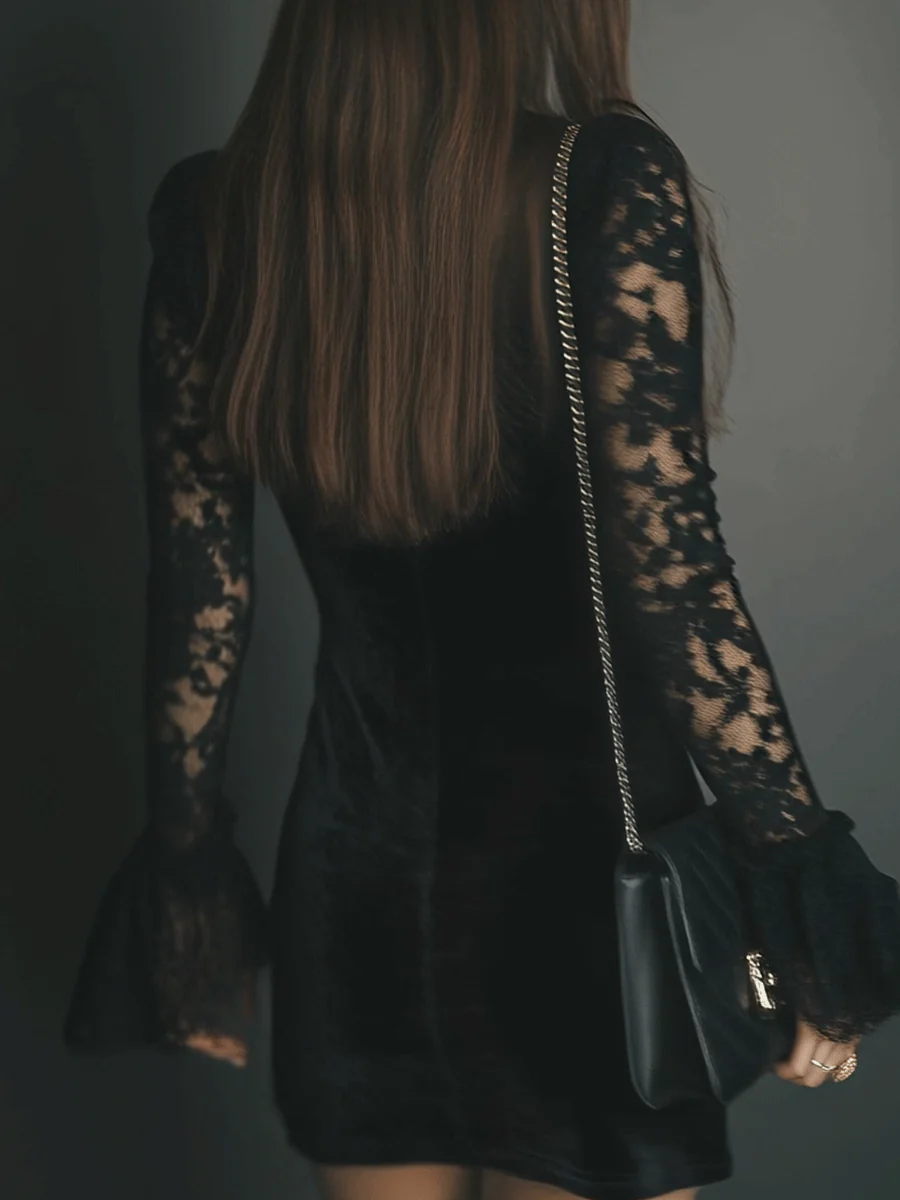 Lunori™ | Velvet and Lace Mini Dress Luna