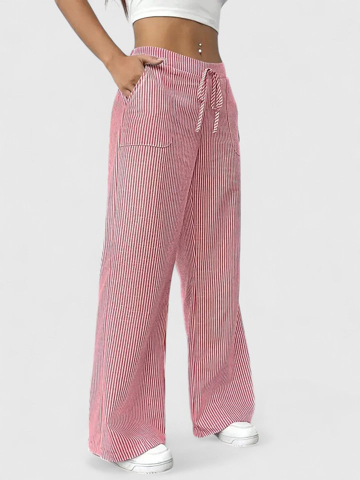 Dominique | Spacious and comfortable pants with elegant details