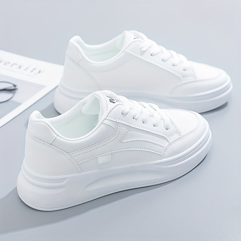 Chic White Sneakers Lightweight Comfort