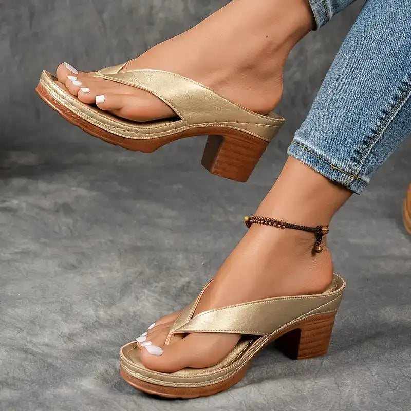 ALLEGRA | High Heeled Flip Flops for Natural Lift and Summer Elegance