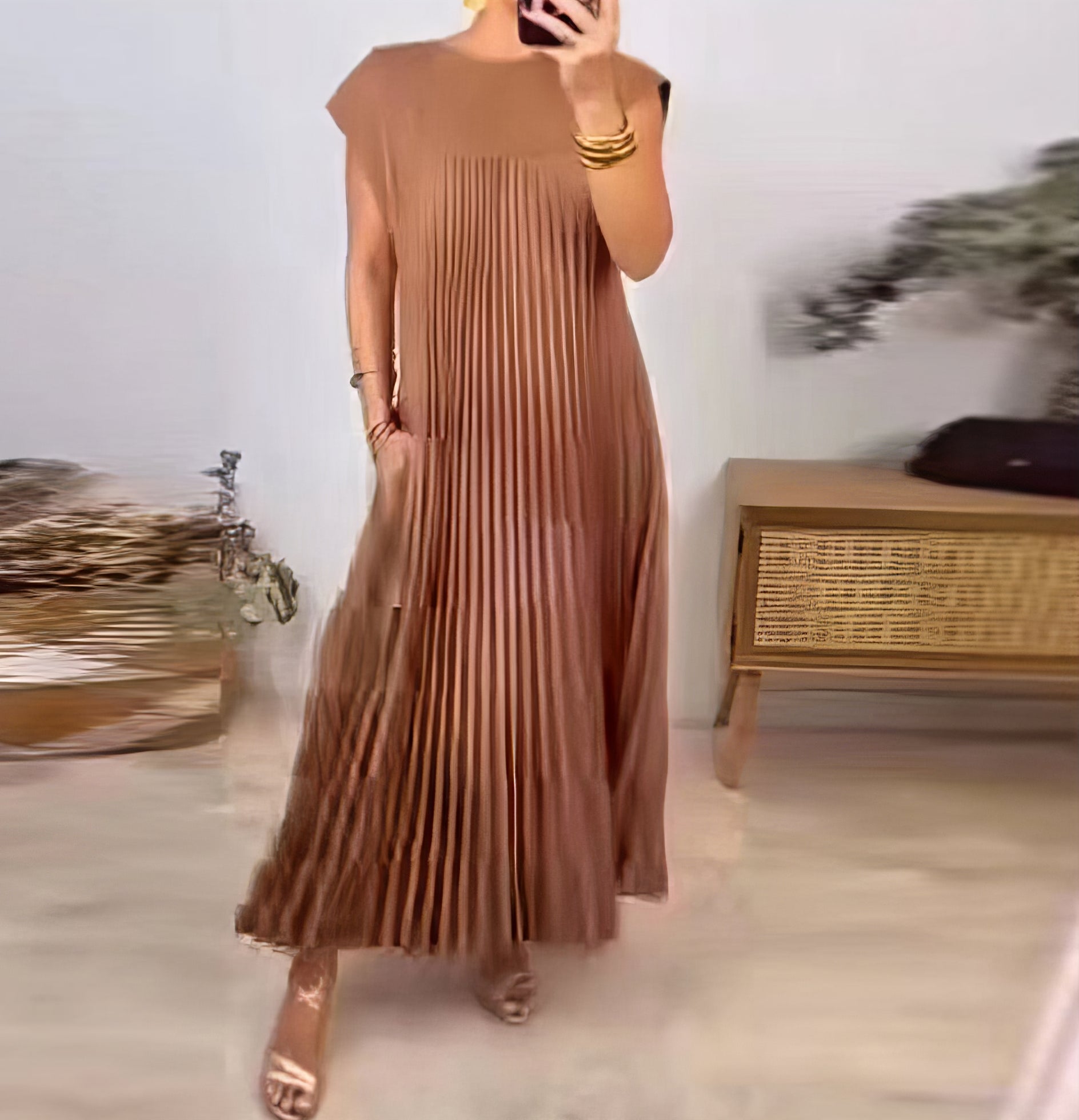 ELEONORA | Pleated Dress Without Sleeves, Elegant and Timeless