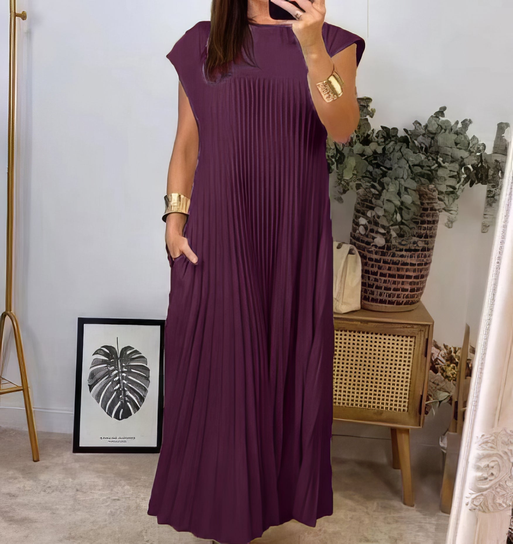 ELEONORA | Pleated Dress Without Sleeves, Elegant and Timeless